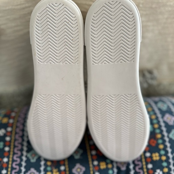 Betsey Johnson Sidny Platform Sneakers - Womens 8.5 - Picture 8 of 12